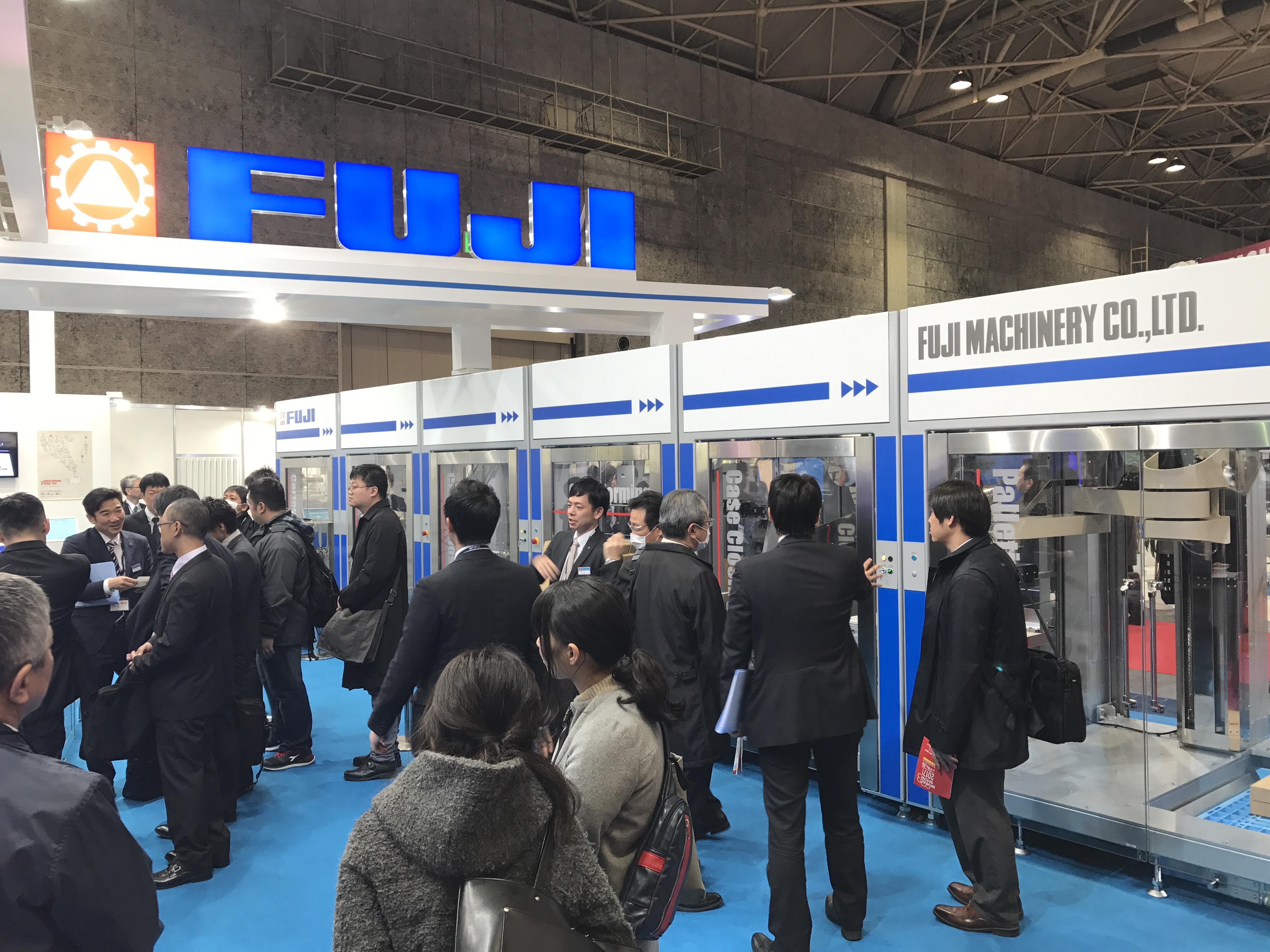 20170223-FUJIブログ-モバックSHOW写真2.JPG