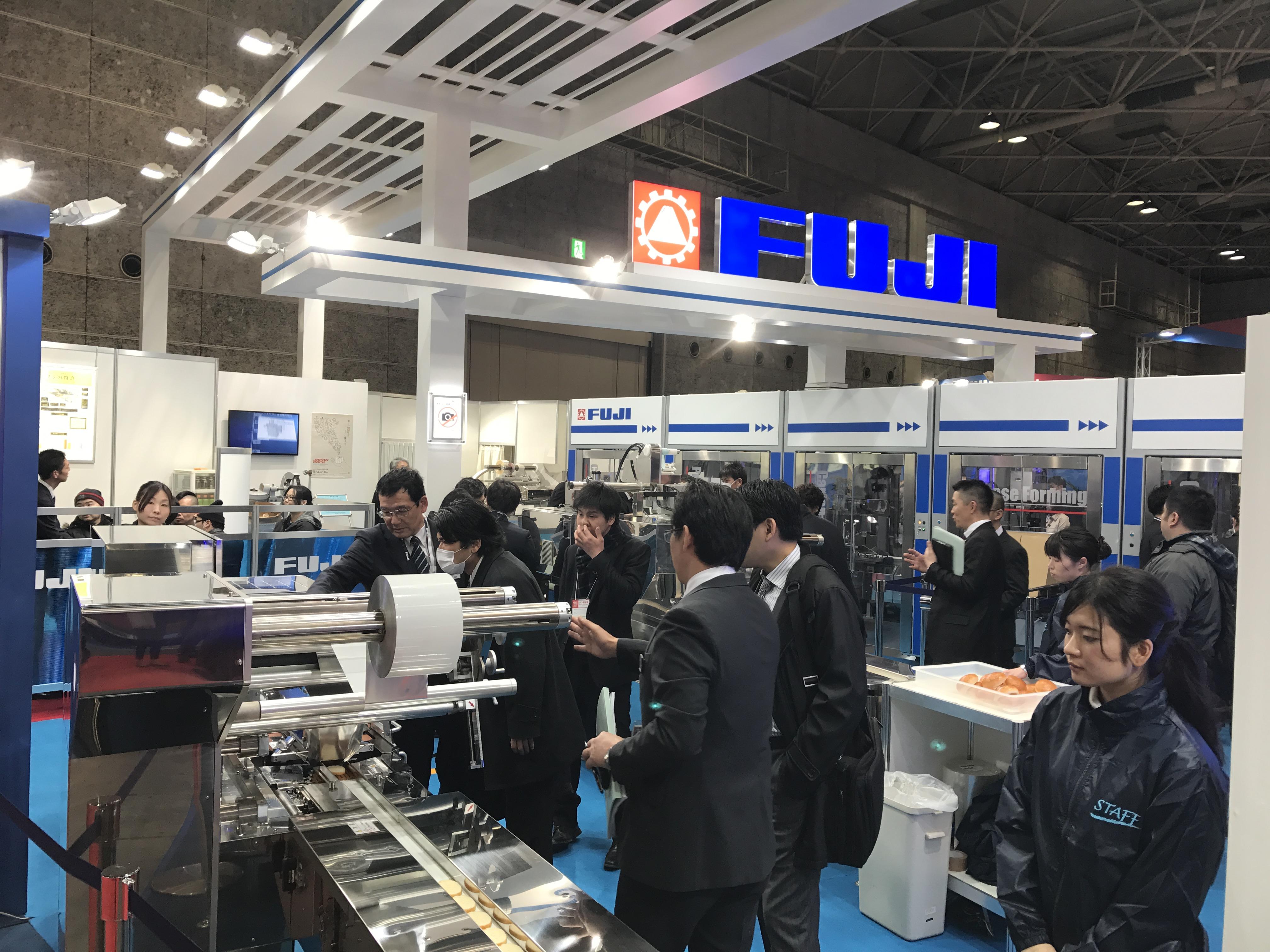 20170223-FUJIブログ-モバックSHOW写真3.JPG